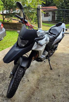 HONDA XRE 300 ABS HONDA XRE 300 ABS